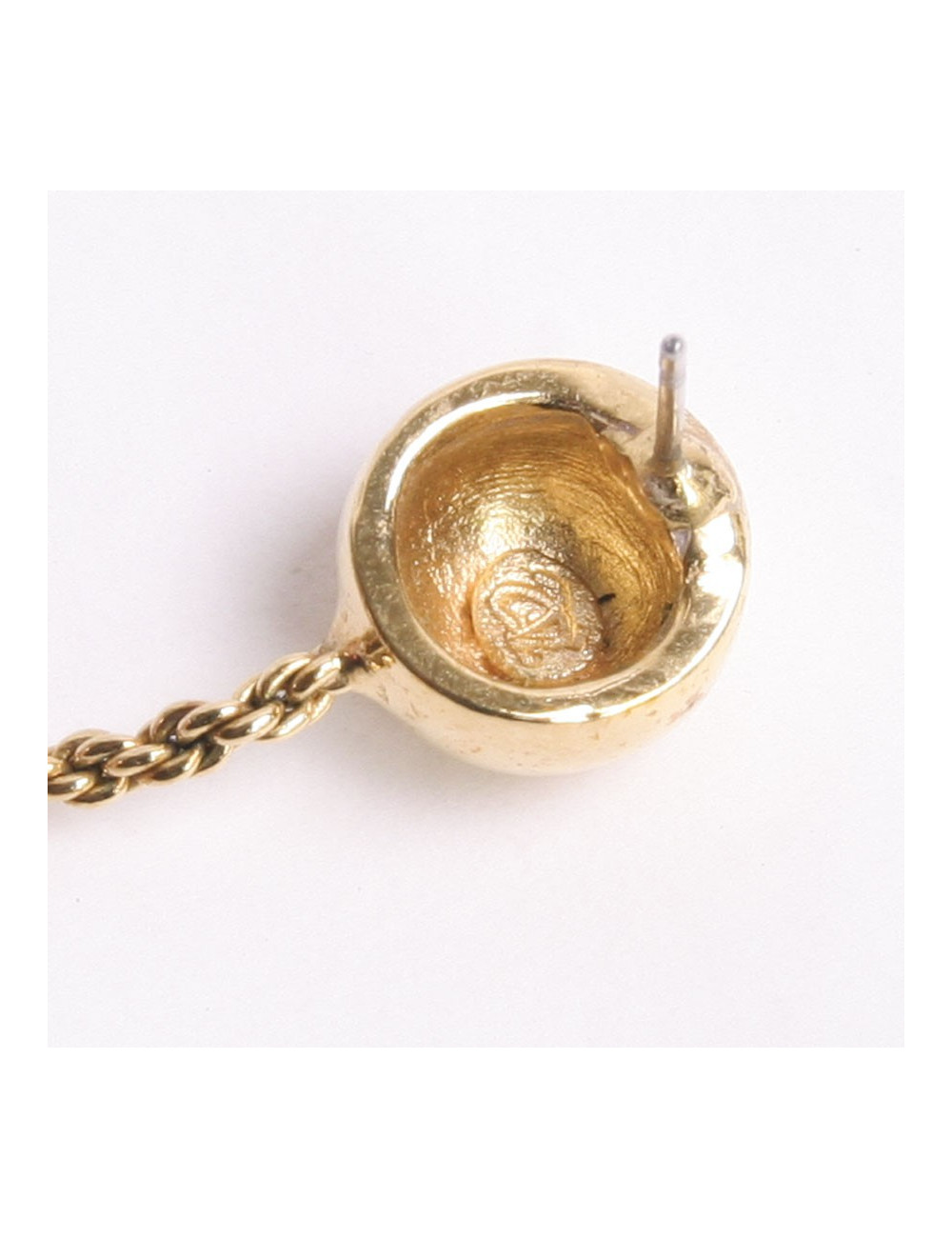 Boucles d'oreille pendantes perles rose nacré