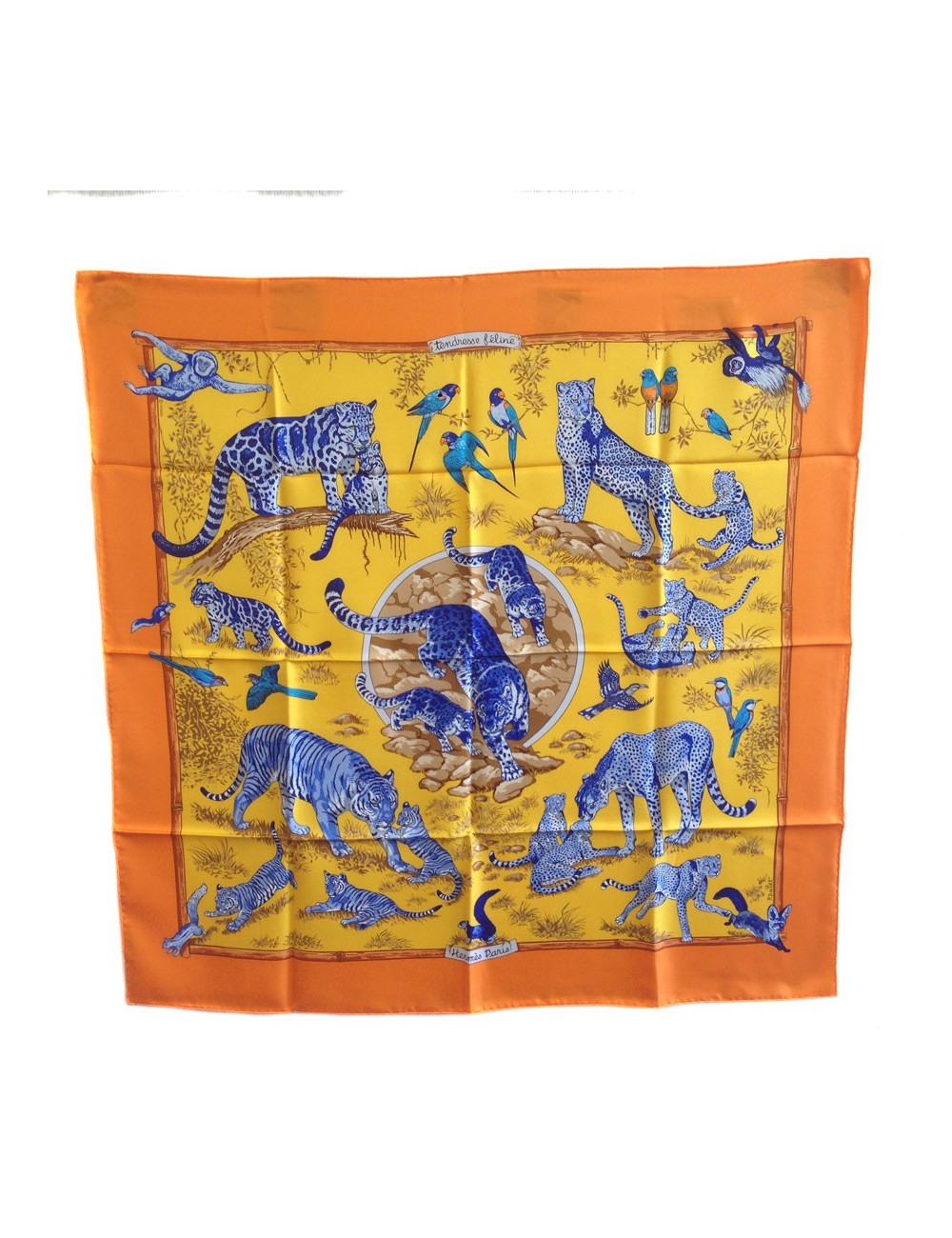 Carré de soie HERMES jaune "tendresse féline"