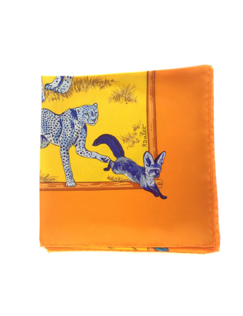 Square of silk HERMES yellow "feline tenderness"