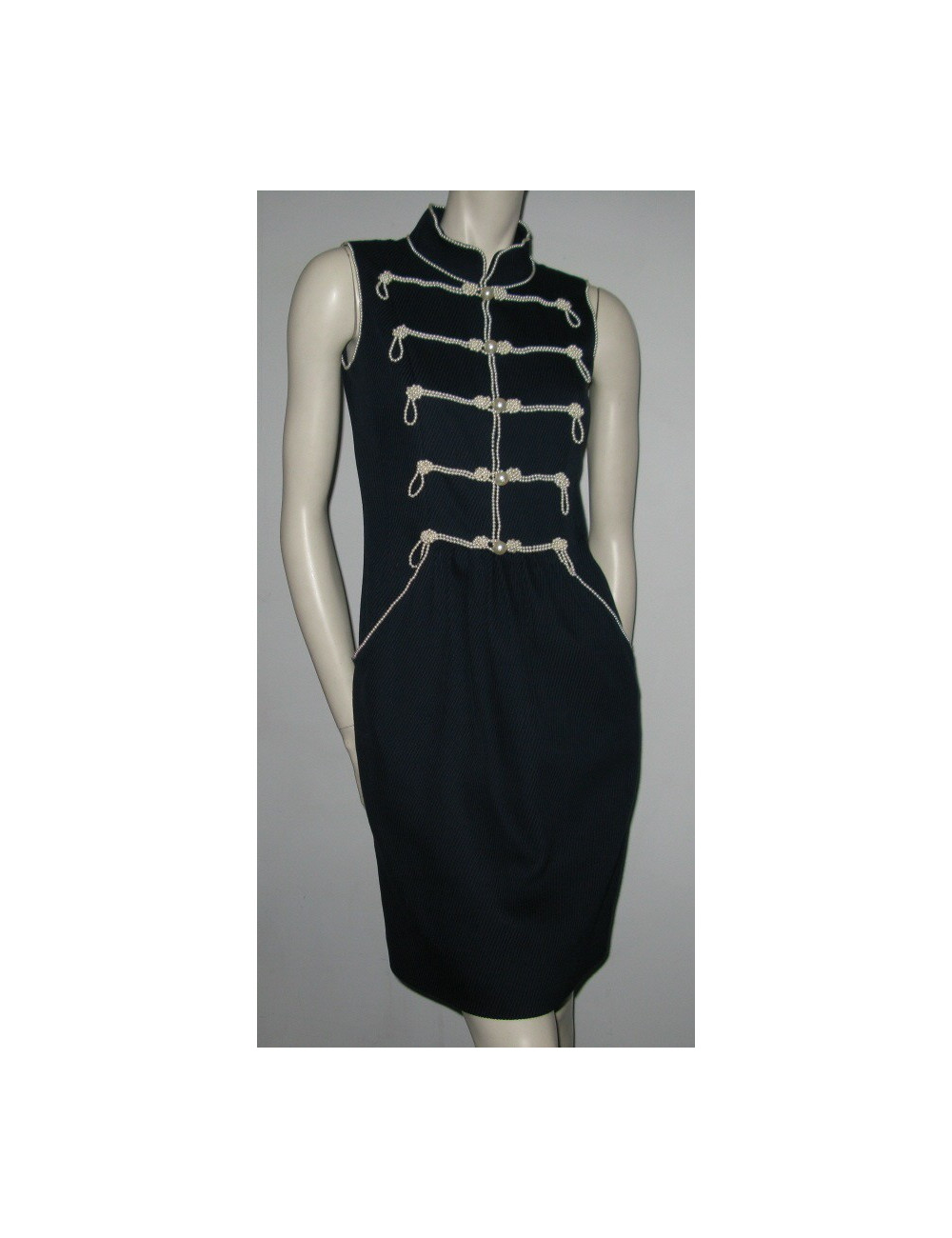 Col officer CHANEL dress