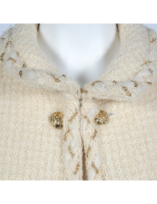 CHANEL jacket beige tweed and gold chain T36