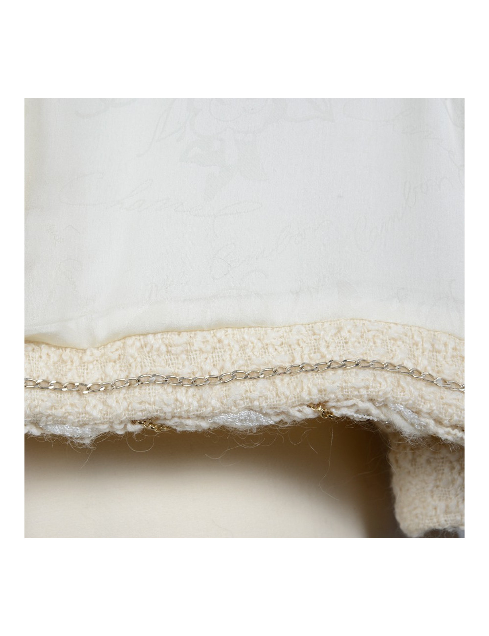 CHANEL jacket beige tweed and gold chain T36