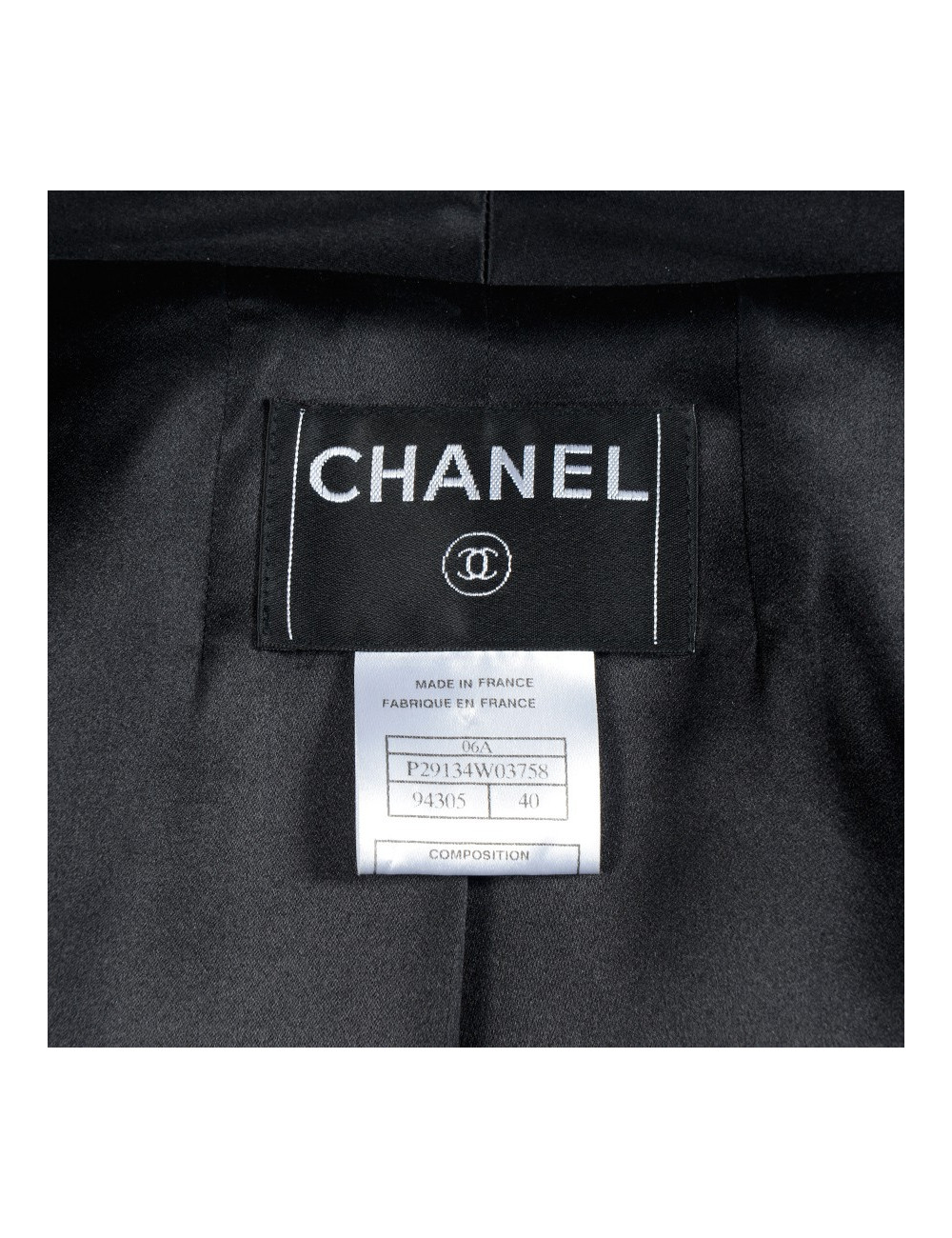 Veste smoking  CHANEL T 40  courte noire