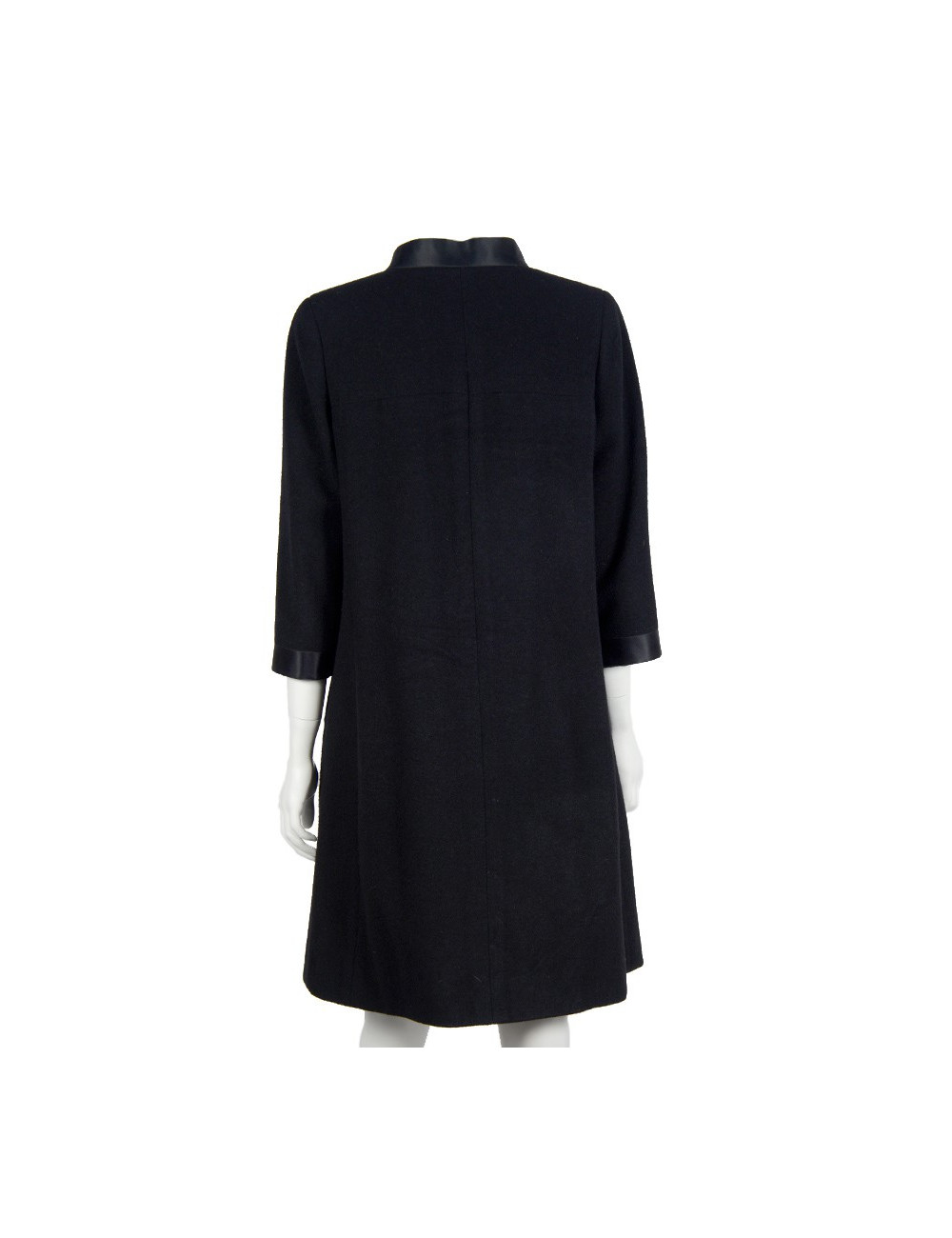 Manteau CHANEL T 38 en laine et soie  noire 