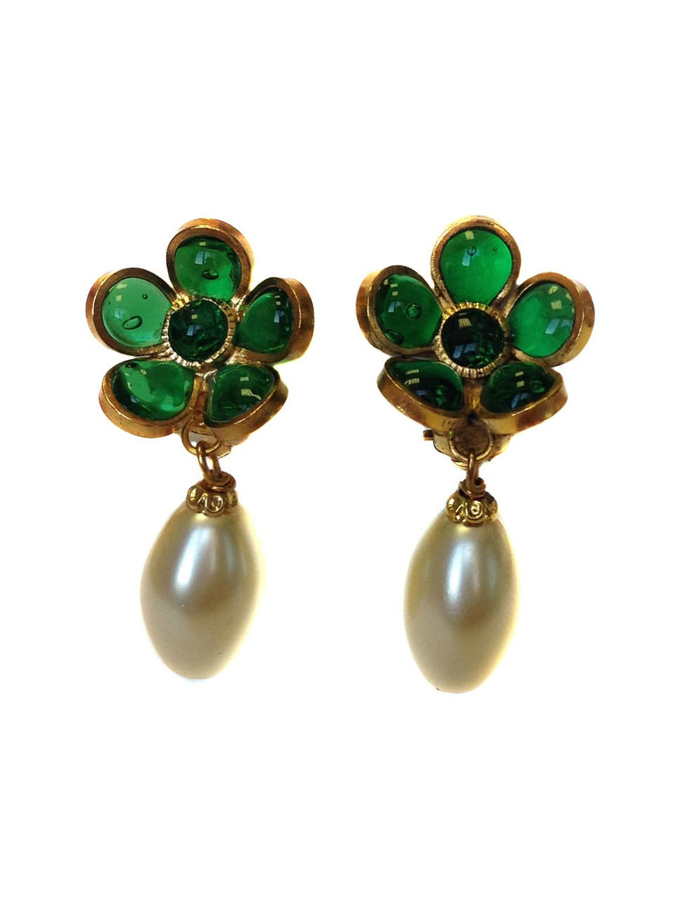 Clips fleurette Marguerite de Valois pâte de verre émeraude et perle en forme de goutte