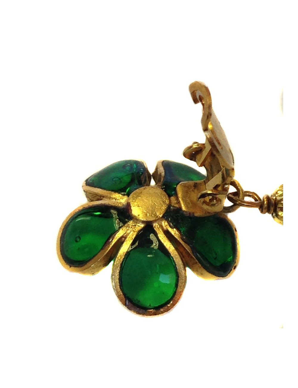 Clips floweret Marguerite of Valois Emerald glass and Pearl oval Pearl