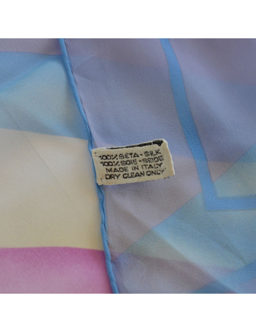 Foulard CHANEL en soie, tons pastels