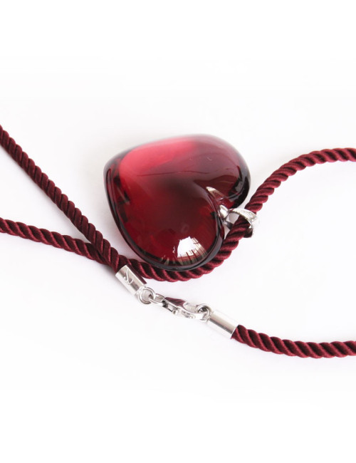 BACCARAT Ruby heart pendant