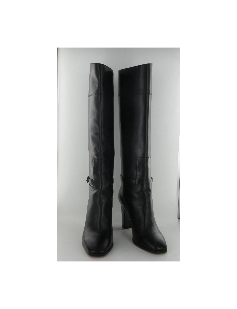 Bottes cuir noir LOUBOUTIN