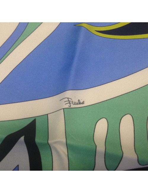 Carré de soie Emilio PUCCI