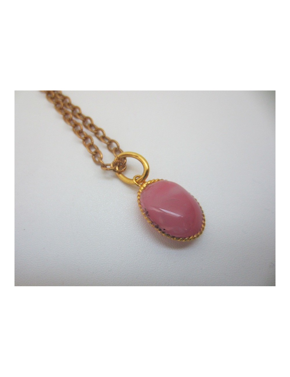 Collier pendentif rose MARGUERITE DE VALOIS