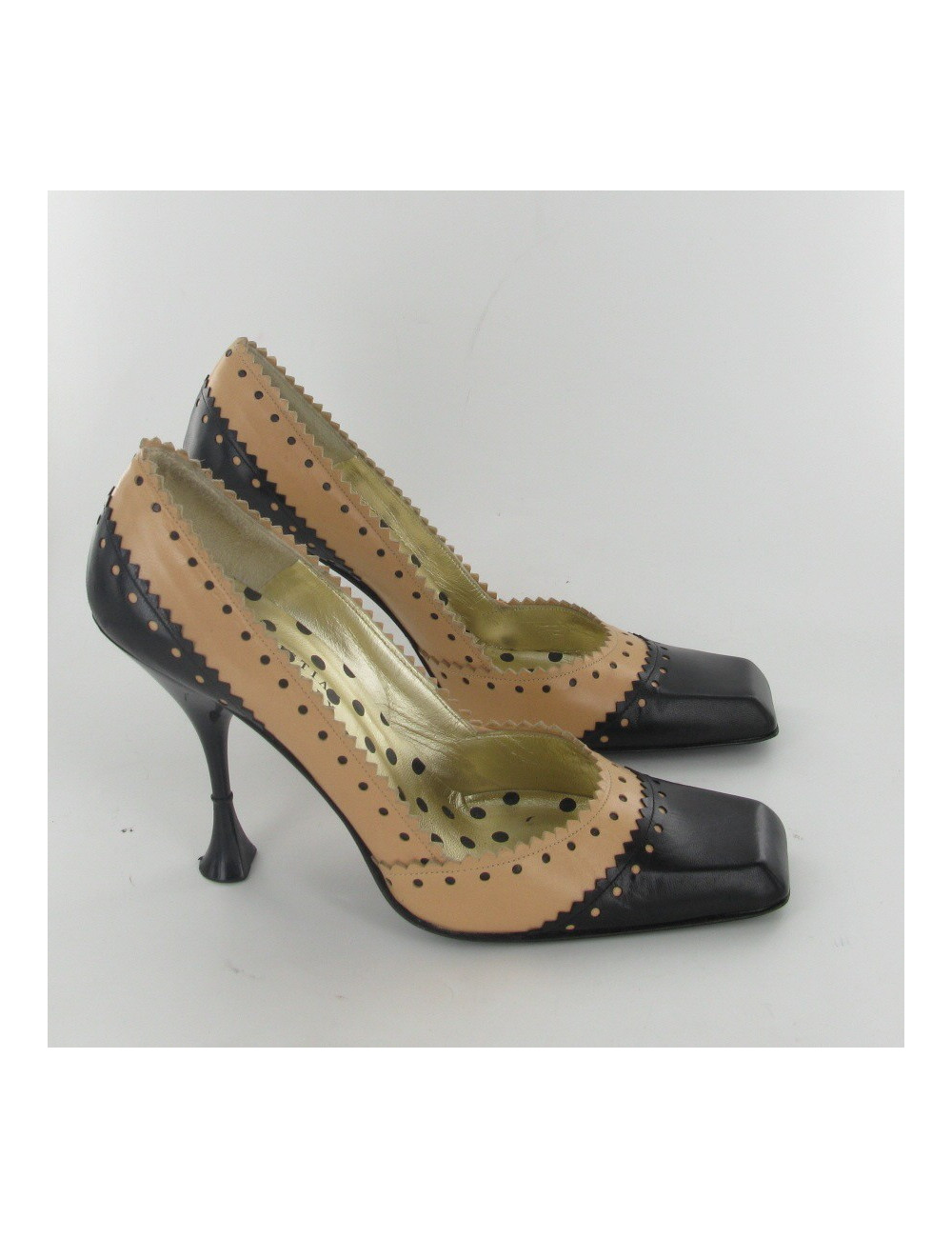 Two-tone pumps CHRISTIAN LACROIX