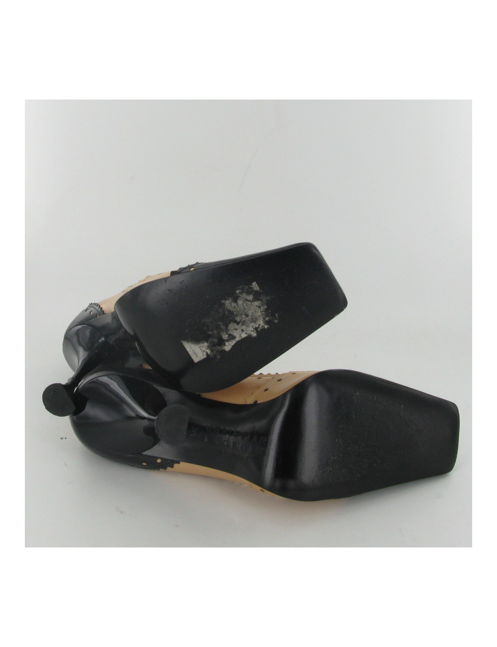 Two-tone pumps CHRISTIAN LACROIX