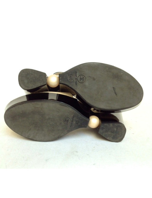 CHANEL platform Sandals size 40 two-tone black patent leather and white croco