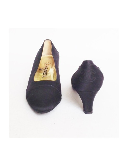 Escarpins couture CHANEL T37.5 en satin duchesse  noirs