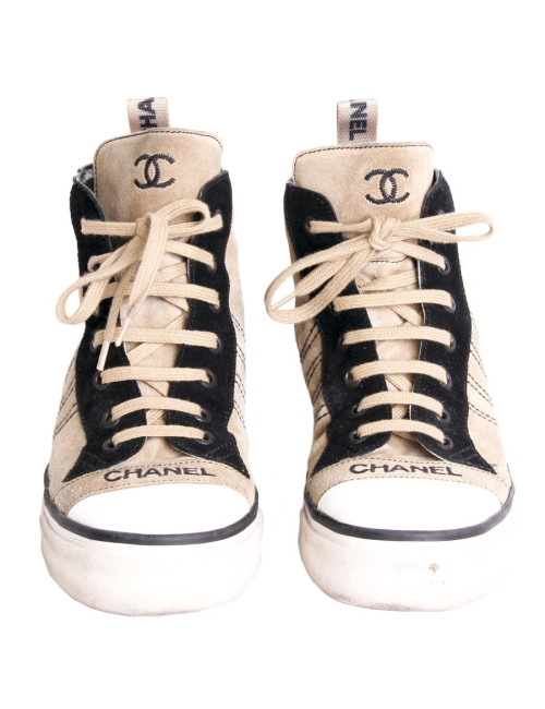 CHANEL T 37 ochre and Black Suede sneakers