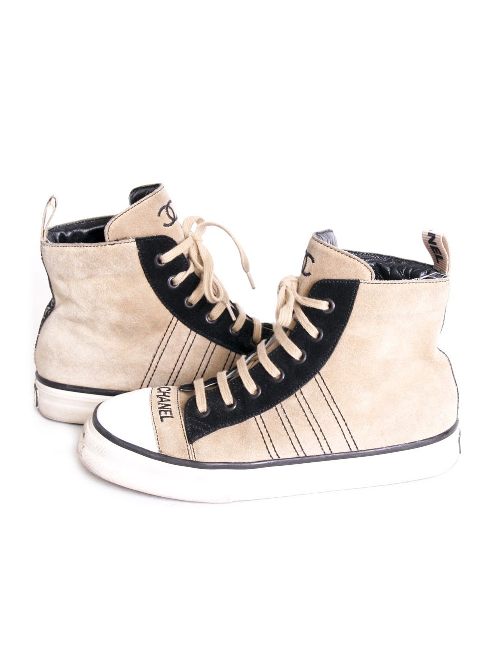 CHANEL T 37 ochre and Black Suede sneakers