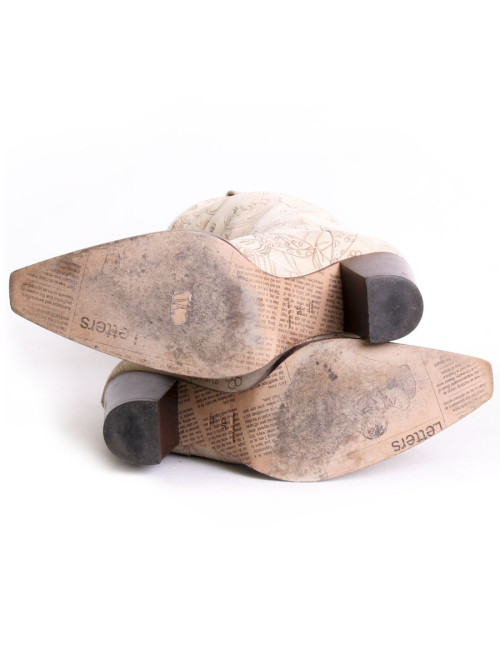 JOHN GALLIANO T 36 clear off white suede boots