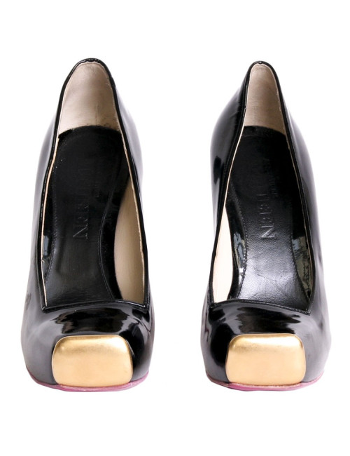Escarpins ALEXANDER MCQUEEN T 38 en cuir verni noir et doré