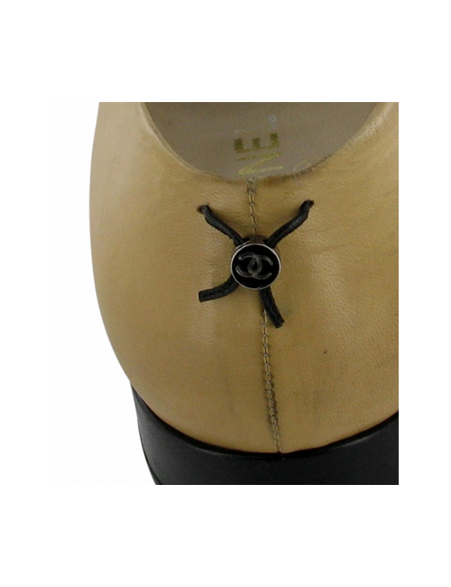 CHAUSSURES PLATES CHANEL T36 bicolores