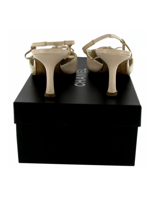 ESCARPINS EN CUIR ET CUIR VERNI ROSE PâLE