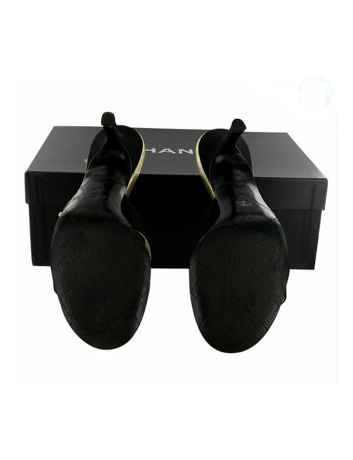 MULES EN SOIE NOIRE ET CHAMPAGNE ROSé BRODéES DE PERLES