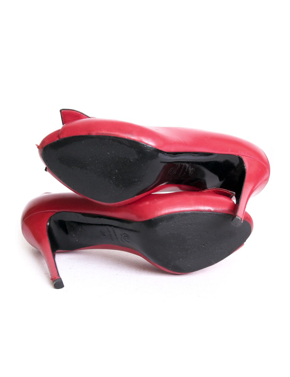 Escarpins ALEXANDER MCQUEEN T 38  en cuir rouge