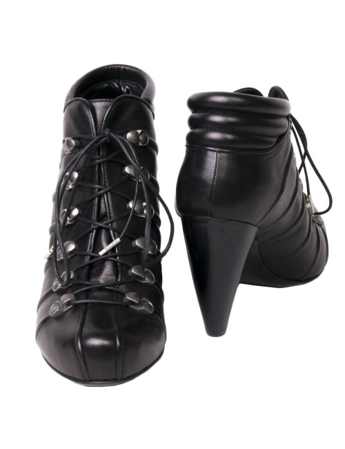 ALEXANDER MC QUEEN heeled boots in black leather size 36EU