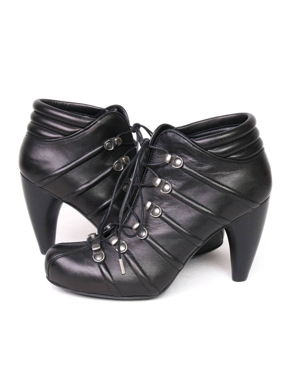 ALEXANDER MC QUEEN heeled boots in black leather size 36EU