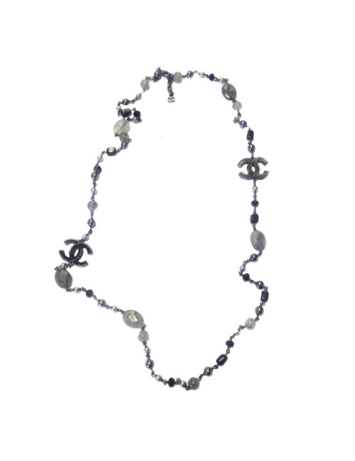 Sautoir CHANEL  ruthénium, perles acier et fumées