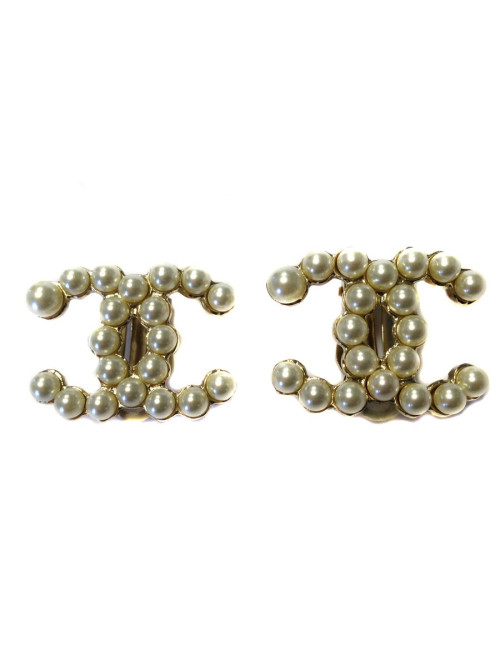 Grands clips d'oreille CHANEL CC perlès