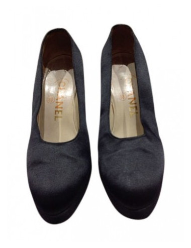Escarpins CHANEL T37 satin de soie noir