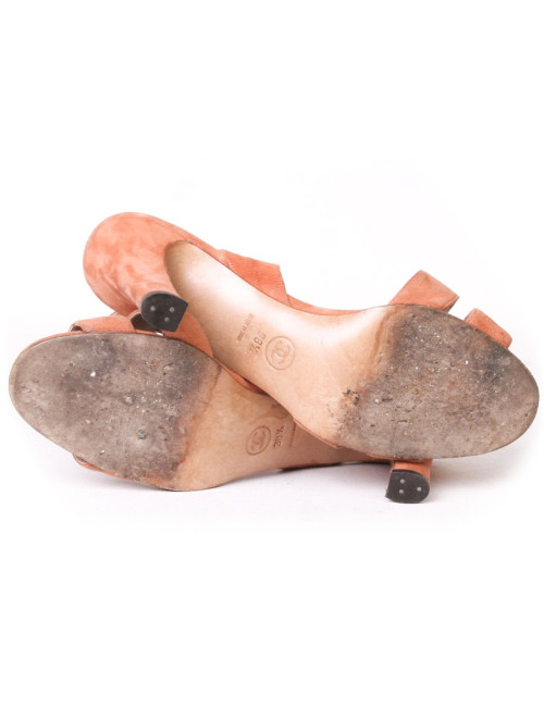 CHANEL T38, 5 coral suede sandals