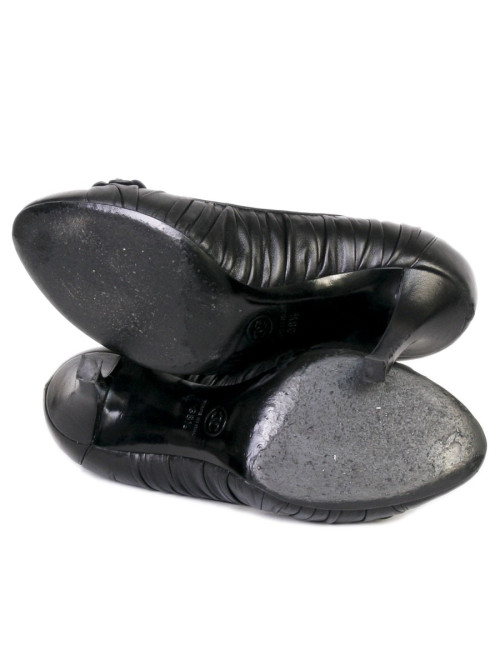 CHANEL shoes 38.5 T black lambskin with camellias