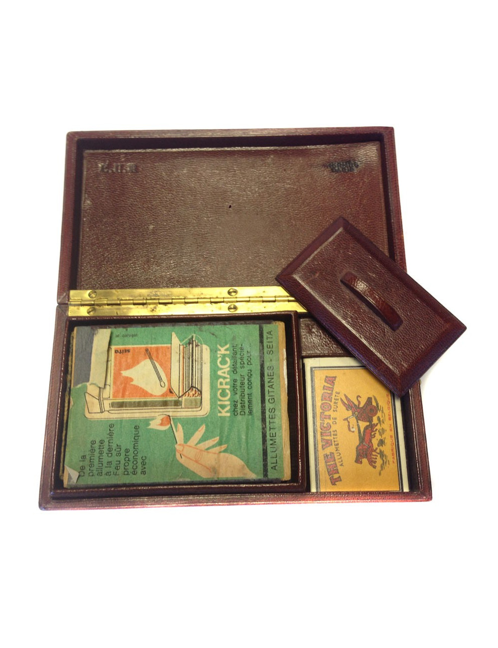 Box matches HERMES Vintage Tan Leather