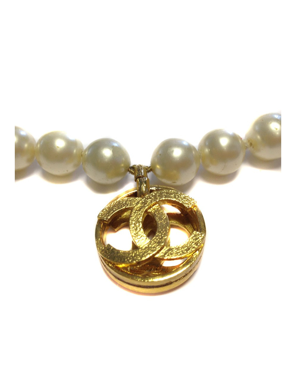 Collier CHANEL perles nacrées pâte de verre 90'