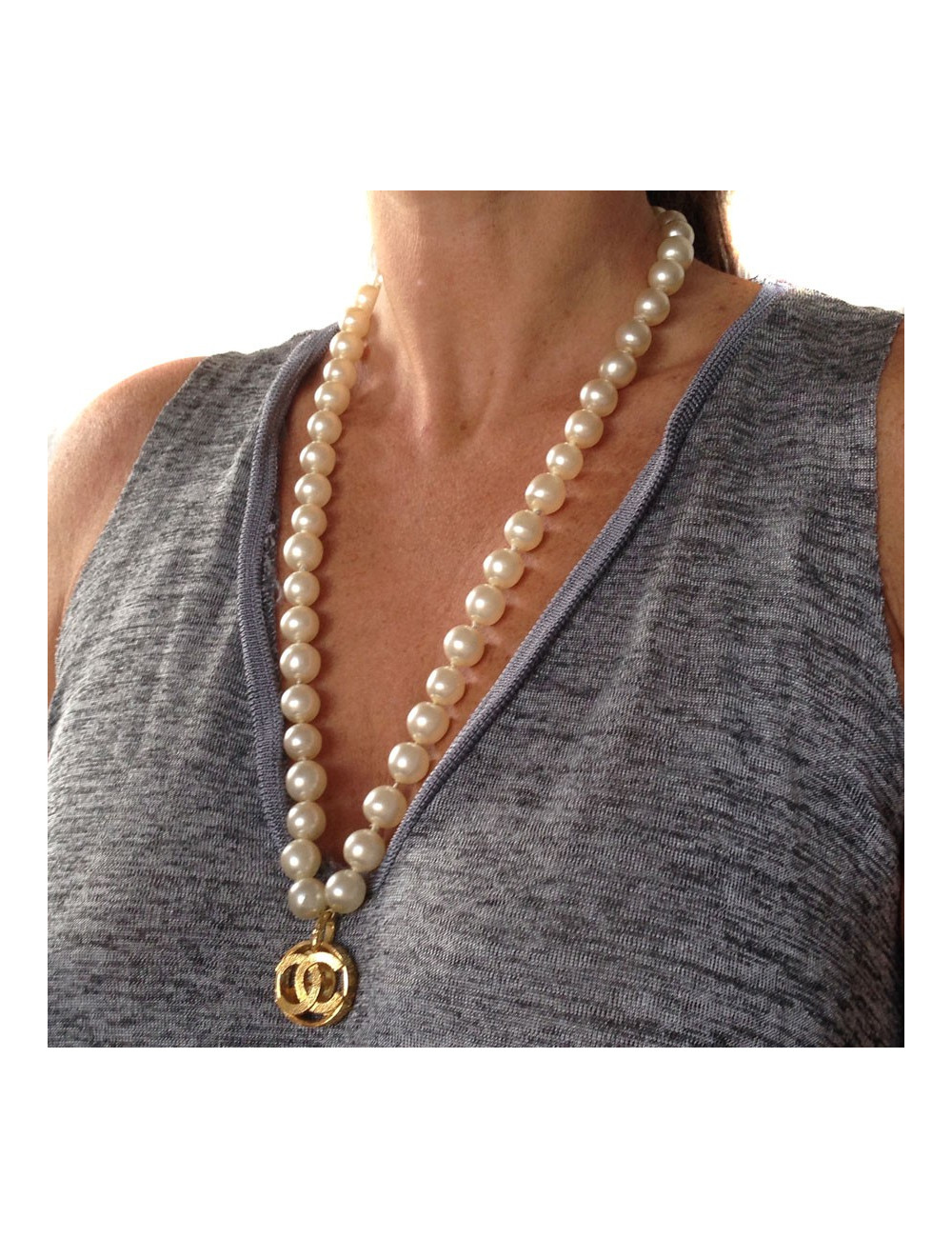 Collier CHANEL perles nacrées pâte de verre 90'