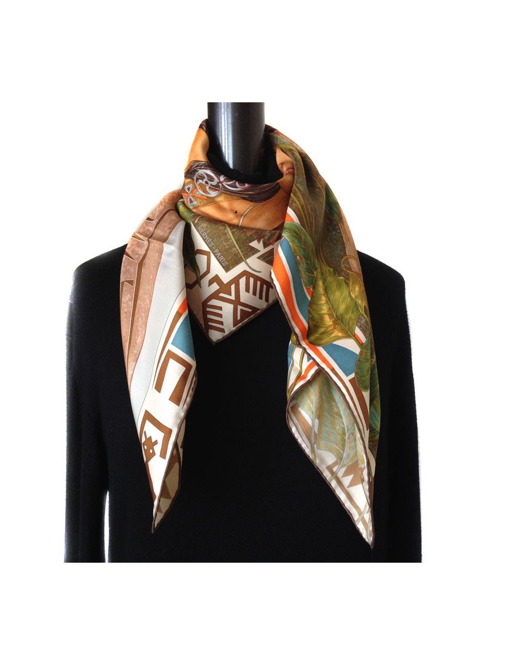 Hermès "WA ' KO NI" Princess Indian in orange silk