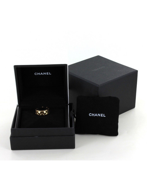 bague chanel matelassée en or jaune t49
