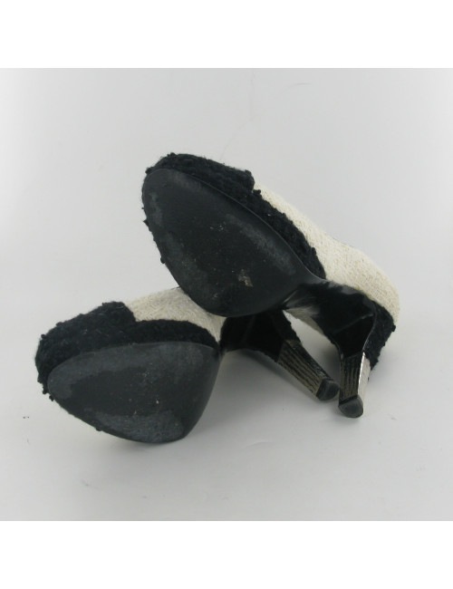 Escarpins tweed bicolore CHANEL