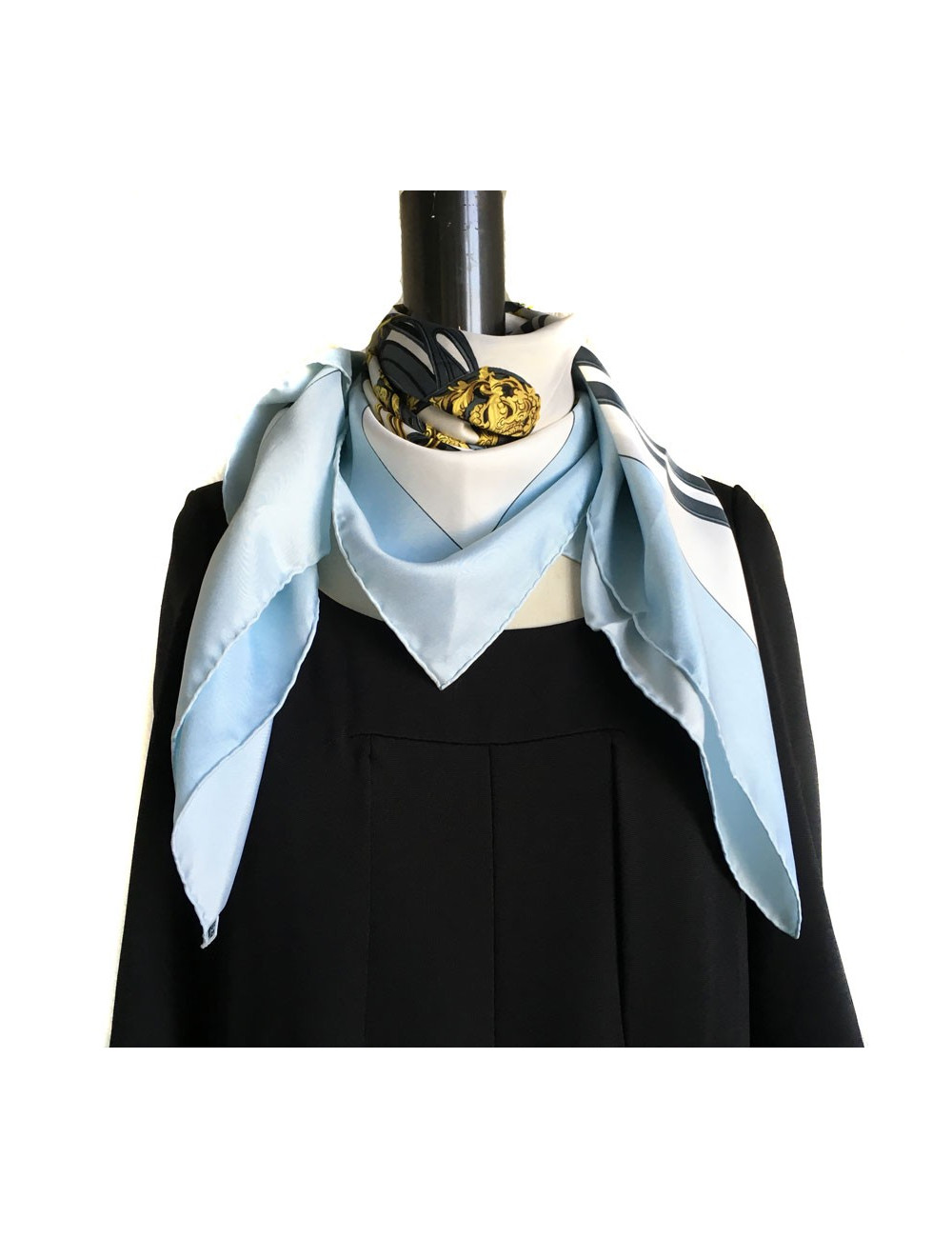 AUCTION Hermès "Brides de Gala" in sky blue and white silk