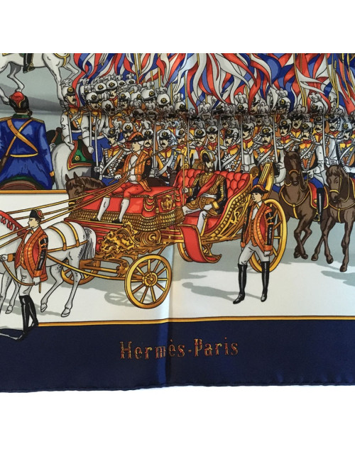 Carré HERMES "Grand cortège à Moscou" en soie bleu
