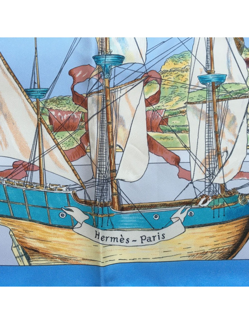 Carré HERMES "Samuel de Champlain, Le Canada" en soie bleu ciel