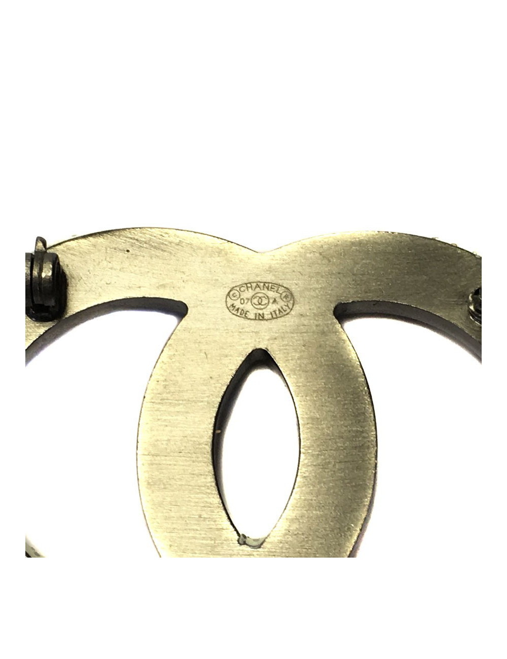 PIN CHANEL CC in rhinestone and silver metal