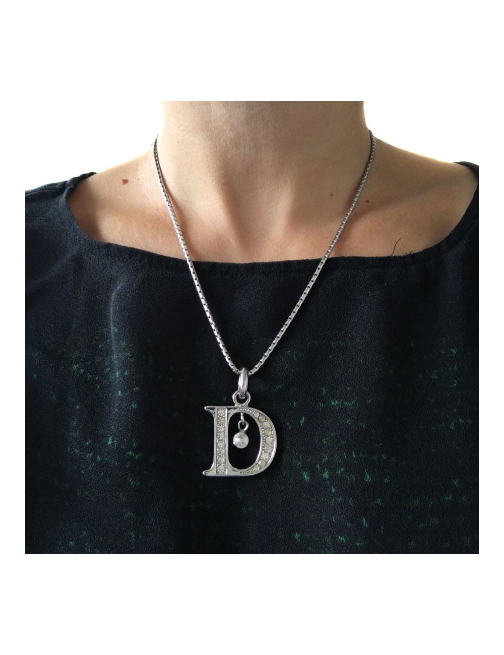 DIOR necklace with brilliant