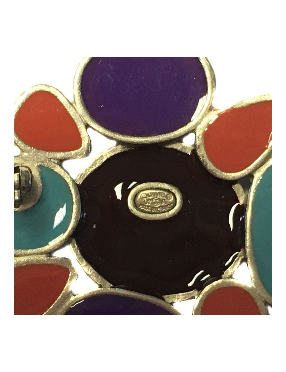 Broche CHANEL multicolore
