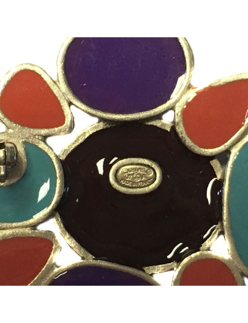 Multicolor CHANEL brooch