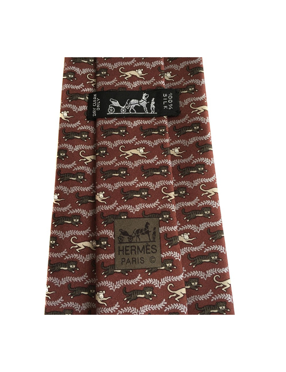 Cravate HERMES en twill de soie bordeaux, gris et crème 