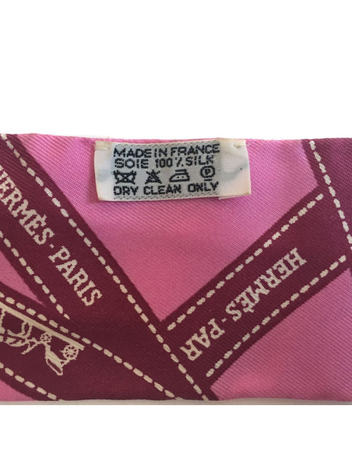 HERMES Twilly bolduc fuschia pink