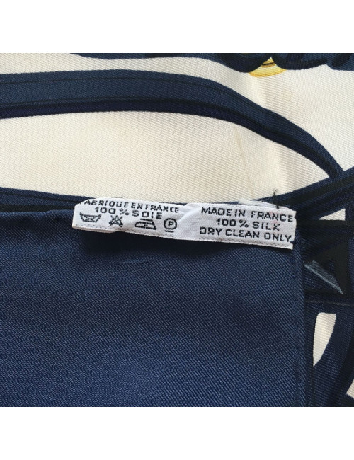 AUCTION square "Brides de Gala" in silk blue white